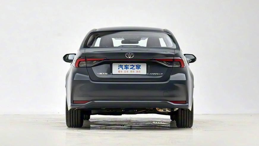 Обновлённая Toyota Corolla вышла на рынок Китая