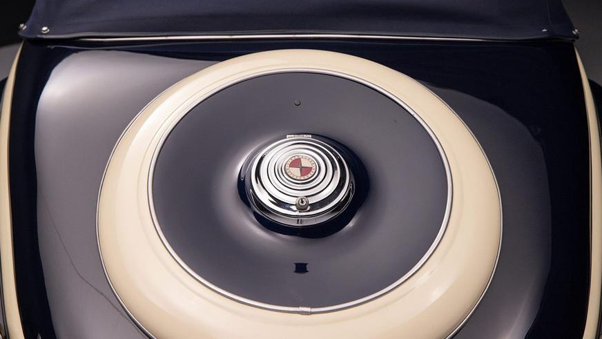 Редкий EMW 327 пустят с молотка в США