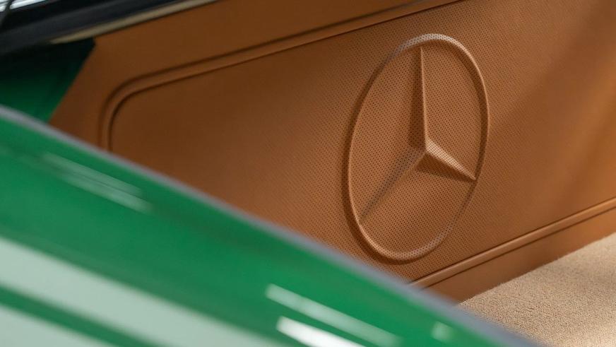 Классический Mercedes-Benz 280SE стал рестомодом за 500 000 долларов