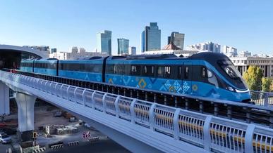Первый состав LRT в Астане поехал без машиниста со скоростью 10 км/ч