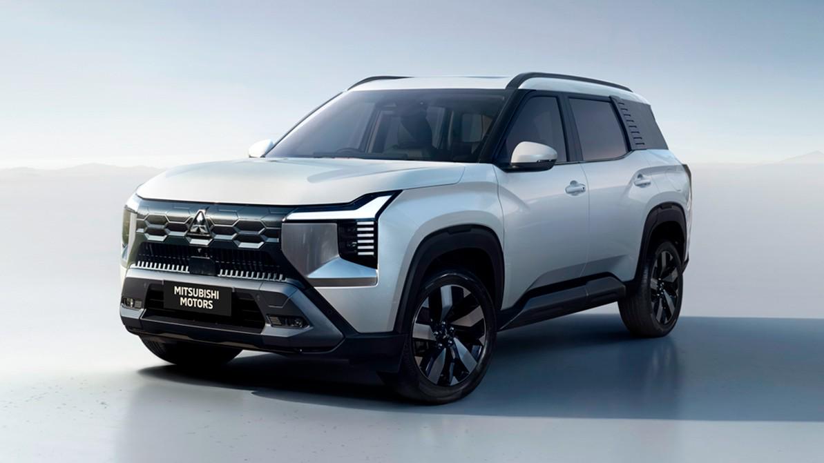 Mitsubishi жаңа кроссоверін көрсетті