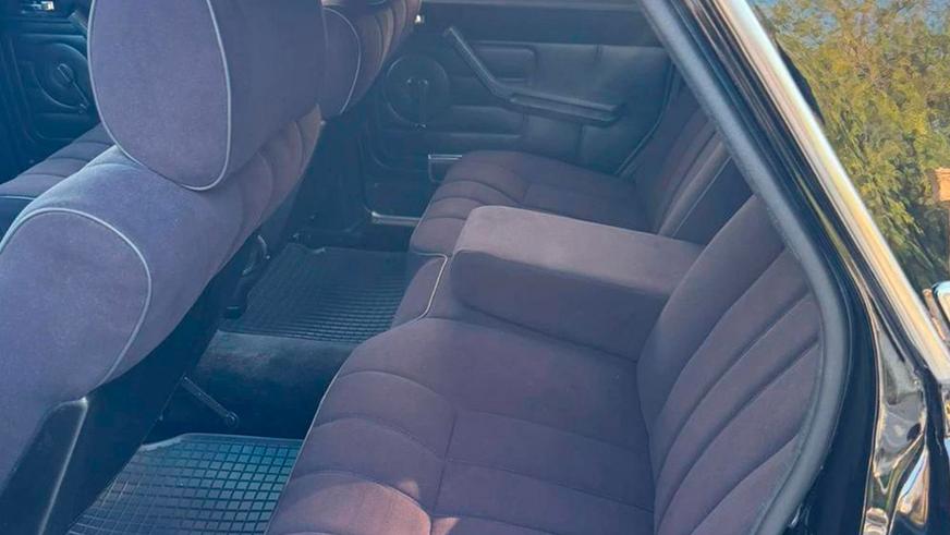 «Волгу» с сюрпризом продают на Kolesa.kz за 35 млн тенге