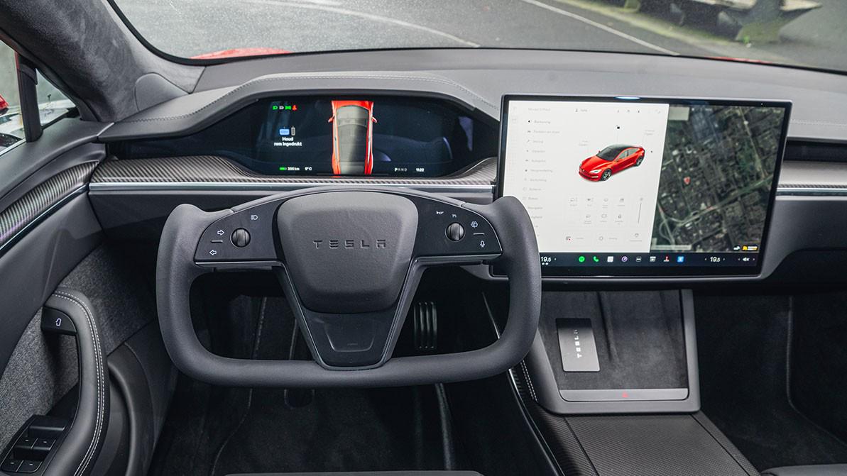 В Европе выступили против больших тачскринов и отказа от кнопок