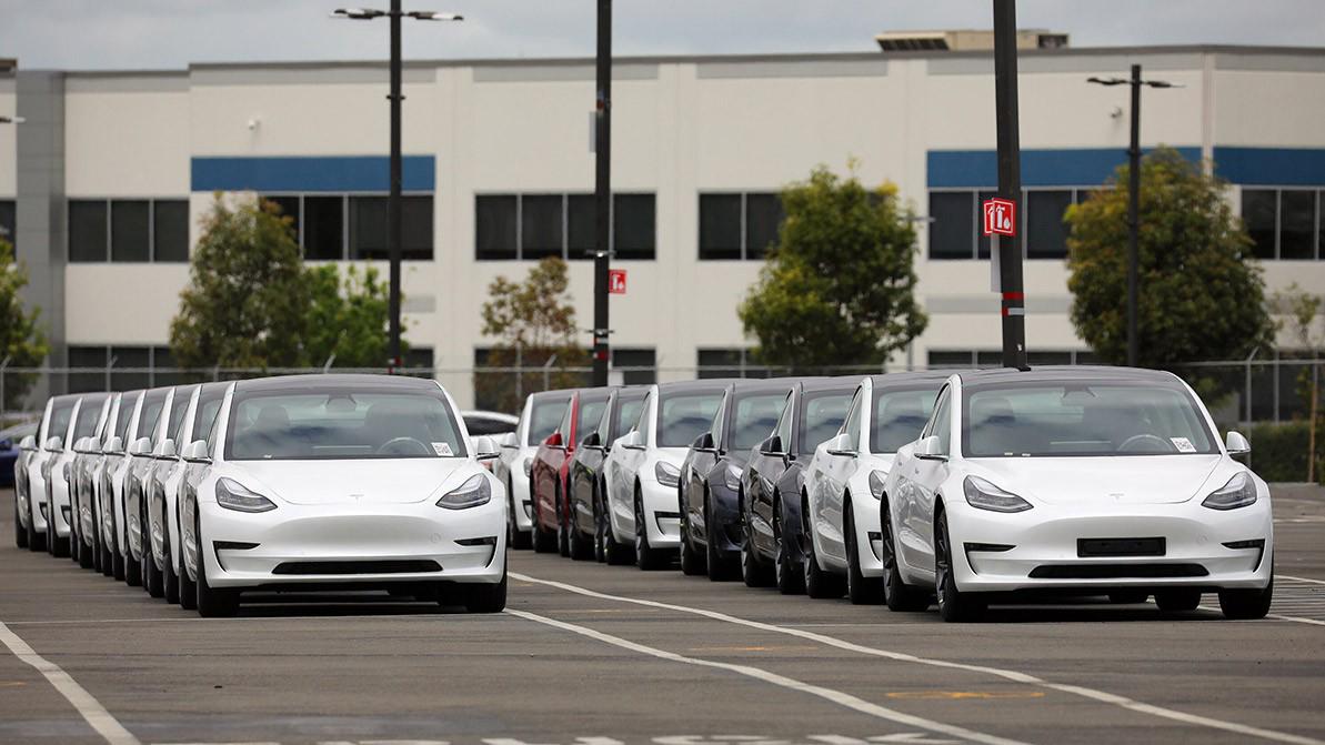 Tesla резко нарастила объёмы производства