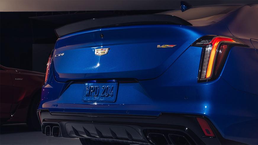 Представлены Cadillac CT4-V и CT5-V серии Blackwing