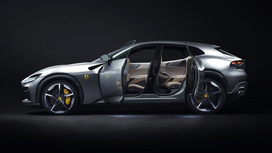 Ferrari Purosangue: заднепетельные двери и атмосферный V12