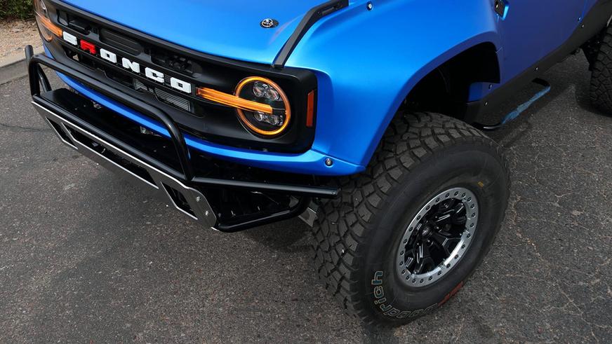 Раллийный Ford Bronco DR ищет нового владельца