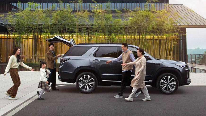 Changan анонсировала две новинки для Казахстана: кроссовер и пикап