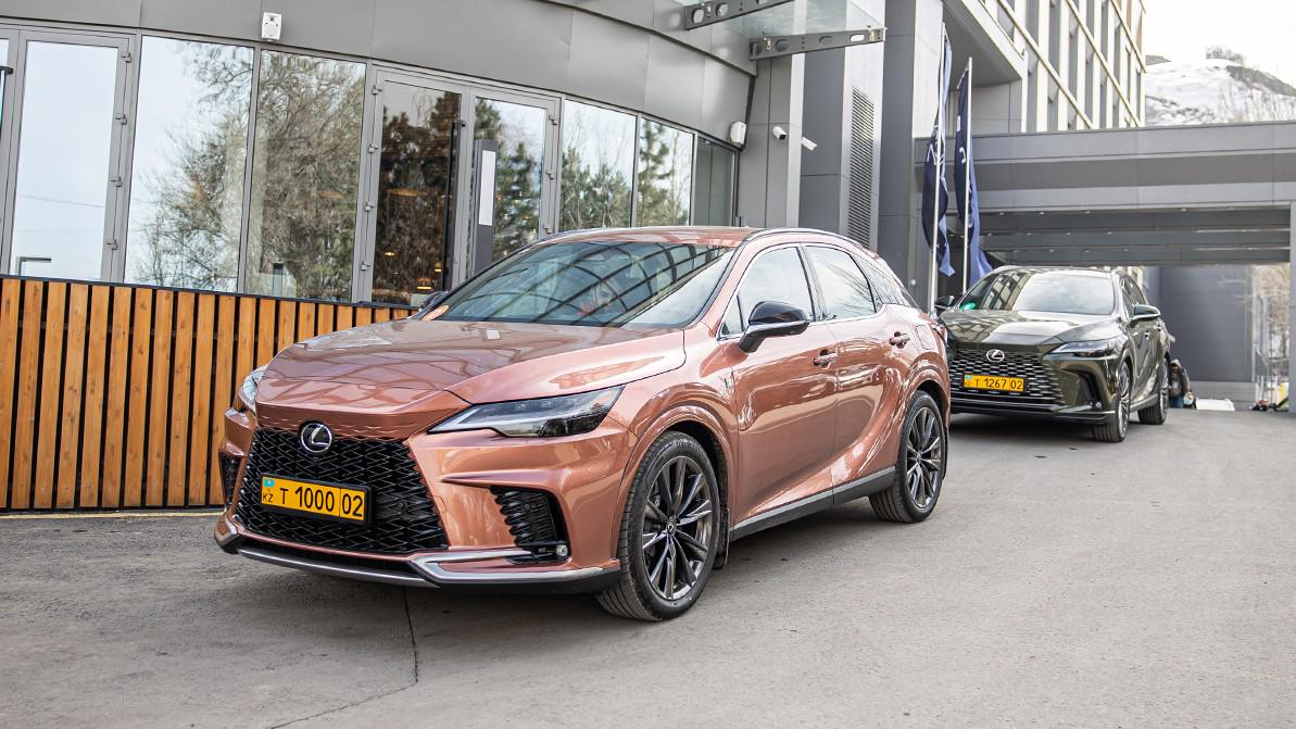 Сколько стоит новый Lexus RX в Казахстане