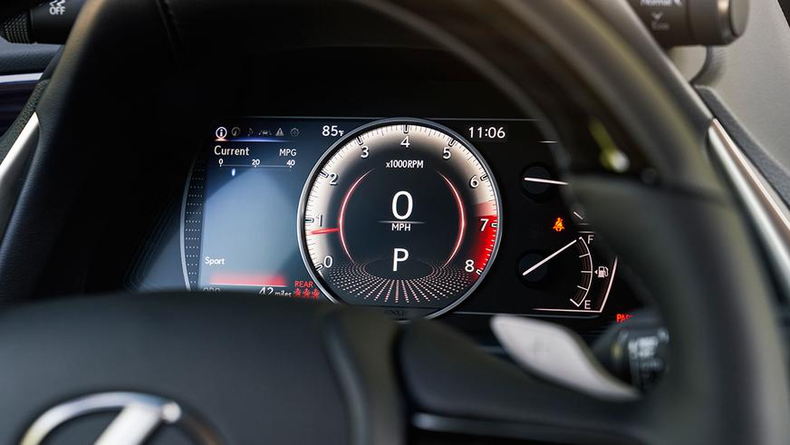 Lexus ES получил полный привод