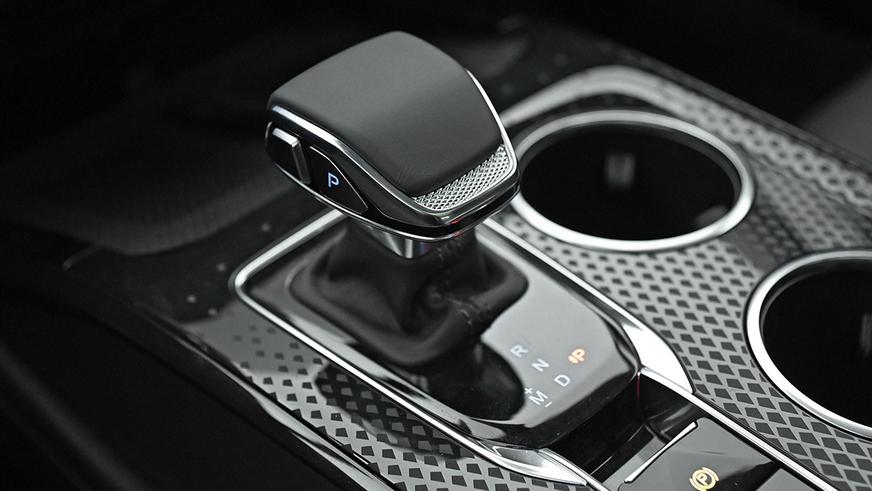 В&nbsp;Китае открылся приём заказов на&nbsp;самый доступный Hongqi