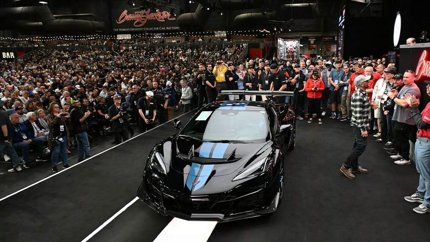 Первый гиперкар Chevrolet Corvette ZR1 ушёл с молотка Первый гиперкар Chevrolet Corvette ZR1 ушёл с молотка