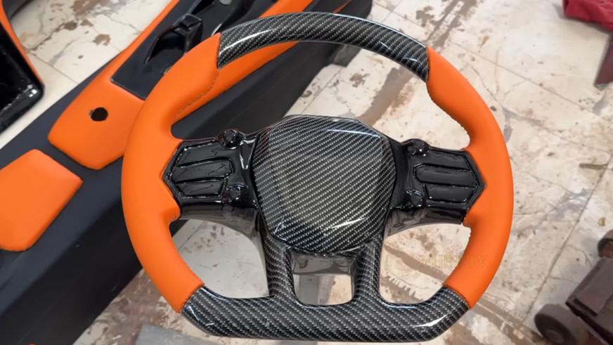 Реплику Lamborghini из старого Nissan создали во Вьетнаме