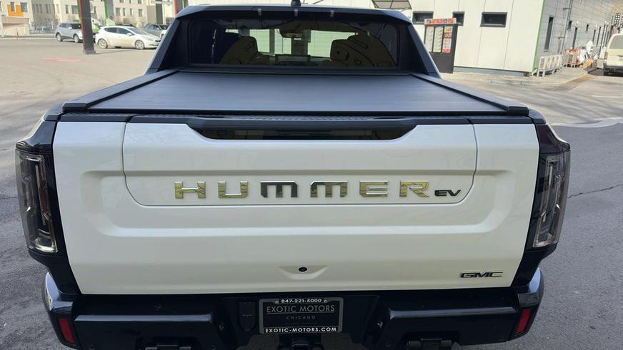 Электрический Hummer продаётся на Kolesa.kz