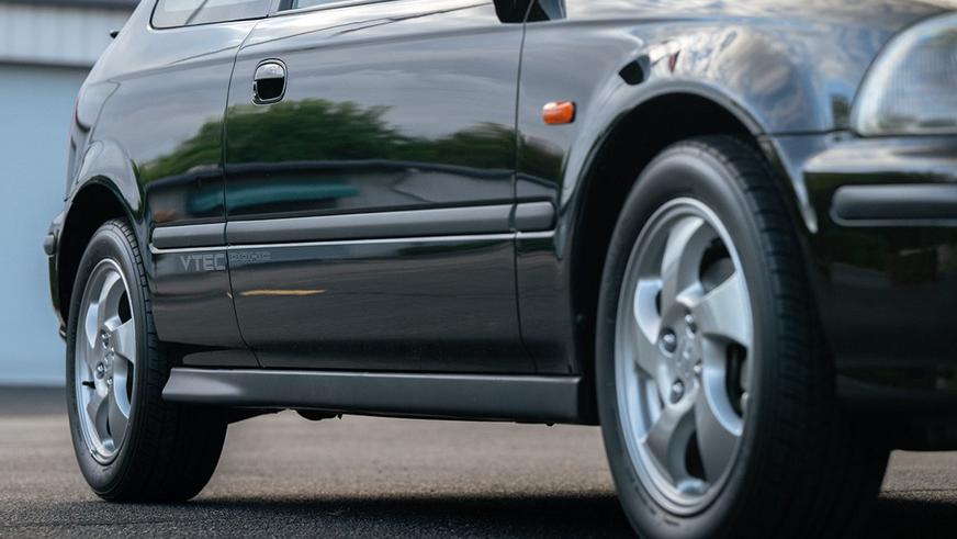 В США нашли новый Honda Civic SiR 1996 года выпуска