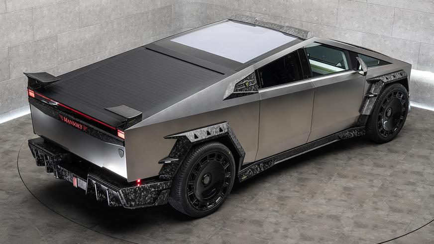 В Mansory создали экстравагантный бодикит для Tesla Cybertruck
