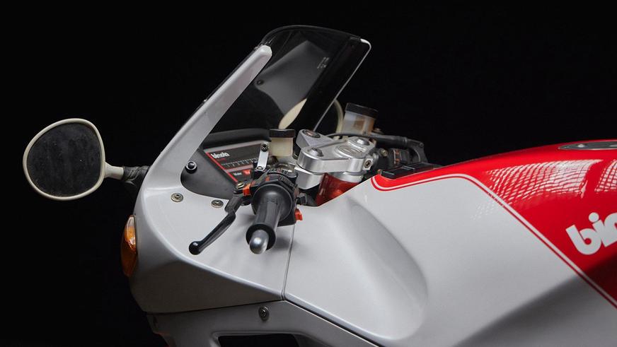 Абсолютно новый Bimota Tesi 1D 1991 года выпуска нашли в США