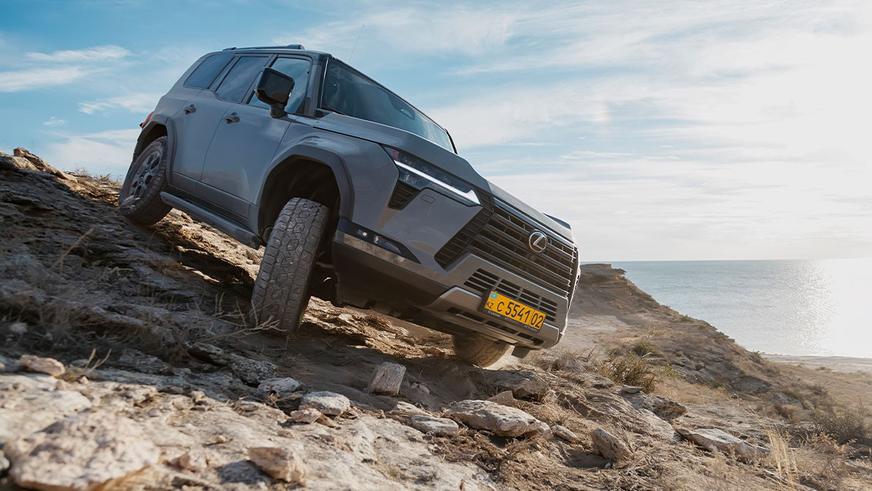 Новый Lexus GX. Всё чего не хватало LC Prado