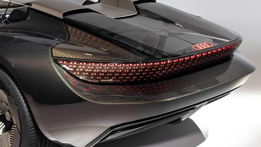 Показан Audi Skysphere как наследник Horch 853