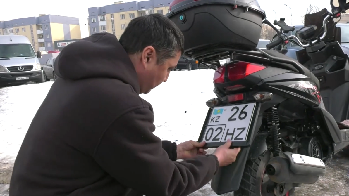 Регистрация мопедов началась в Казахстане