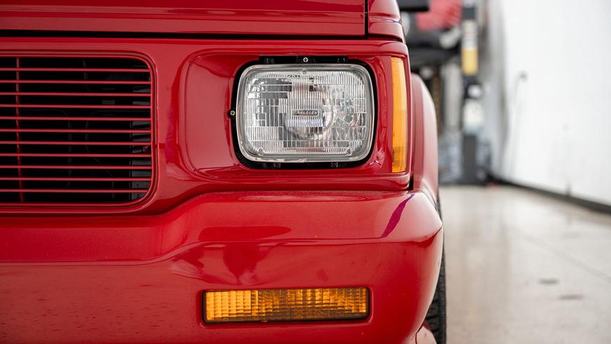 GMC Typhoon из 1990-х продали дороже Porsche Cayenne и Range Rover