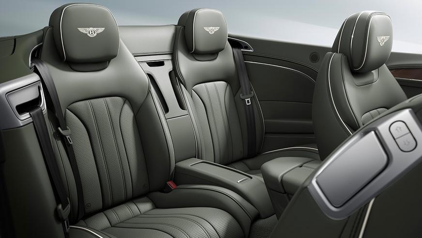 У новых Bentley появились версии подешевле