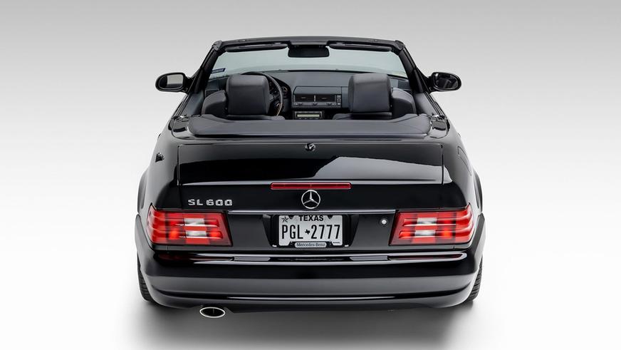 Практически новый Mercedes-Benz SL600 (R129) обнаружен в США