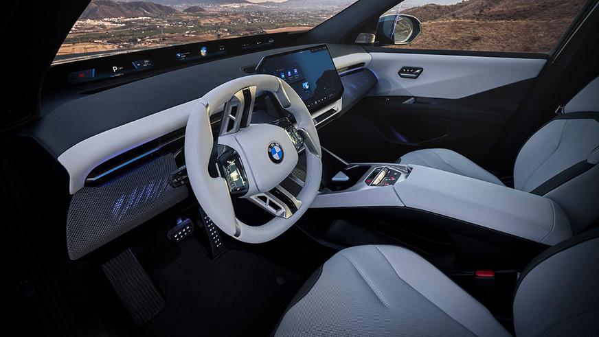 BMW iX3 представлен официально