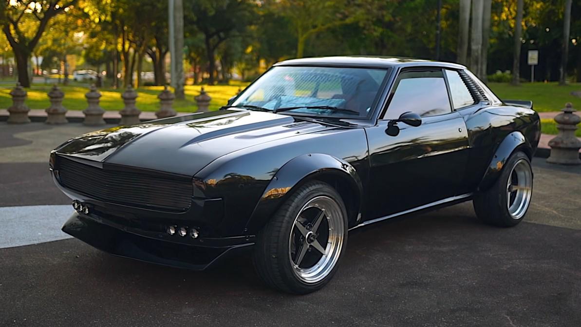 Мини-маскл из старенькой Toyota Celica