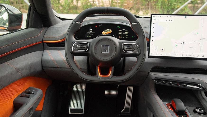 Обновлённый Zeekr 001 вышел на рынок Китая