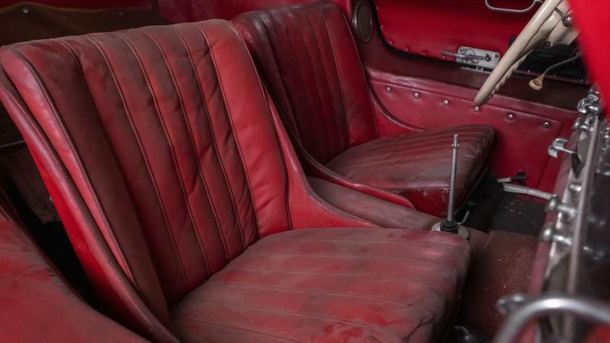 Уникальный Mercedes-Benz, который 50 лет никто не видел, уйдёт с молотка