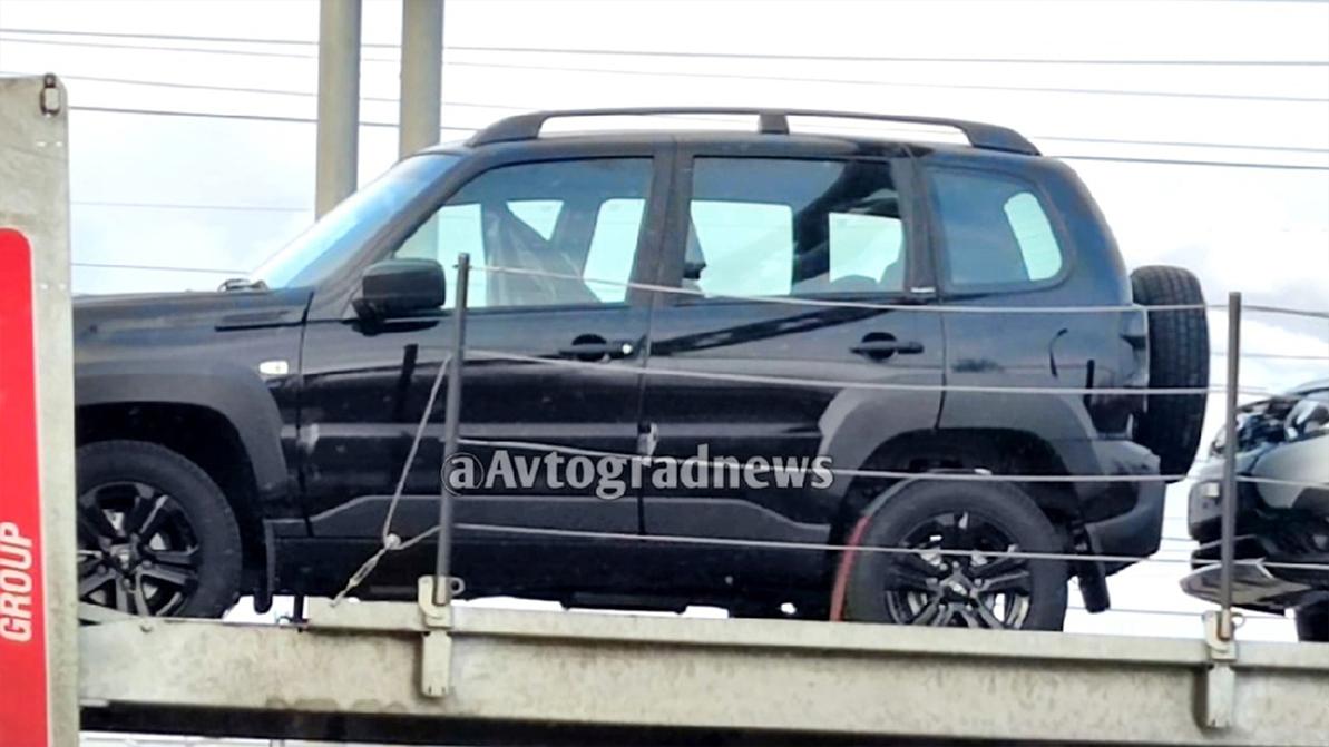 Жапонияда айрықша «Нива» сатылады