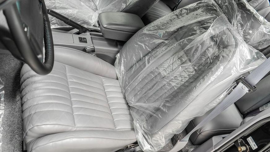 Ford Mustang из 1990-х продают по цене нового Porsche 911 Carrera 4S