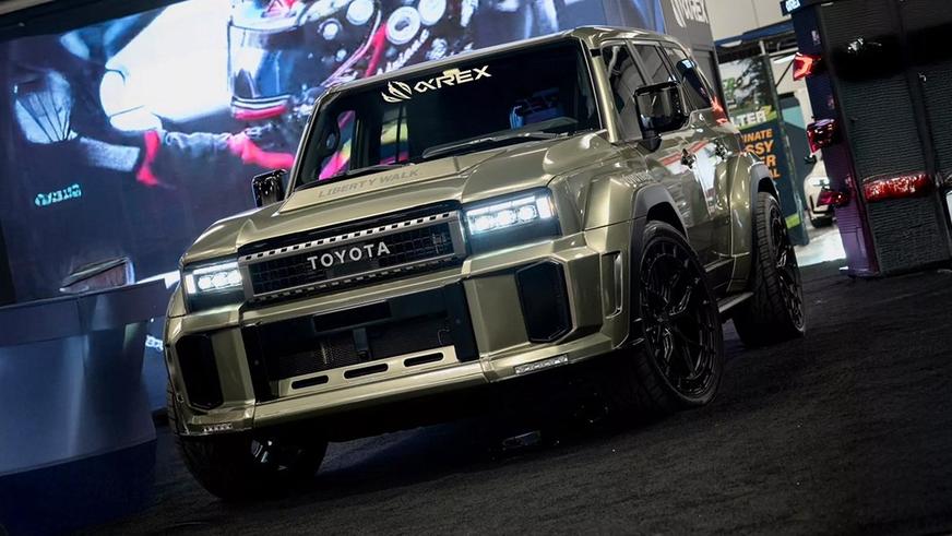 Тюнеры из Liberty Walks показали очень широкий Land Cruiser Prado