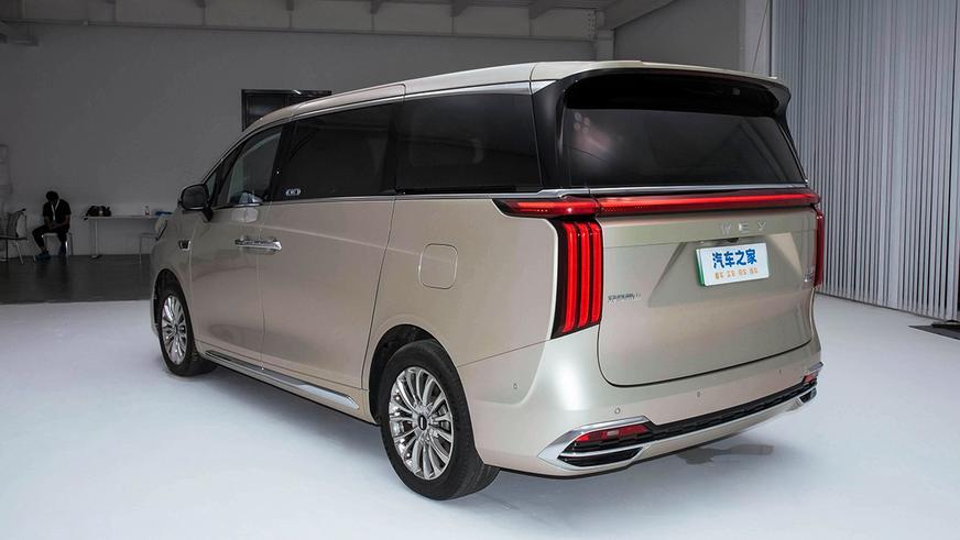 У Great Wall появился роскошный минивэн