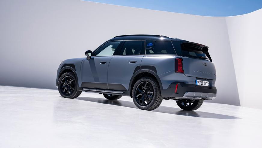 В линейку Mini Countryman вернули вседорожный Untamed Edition