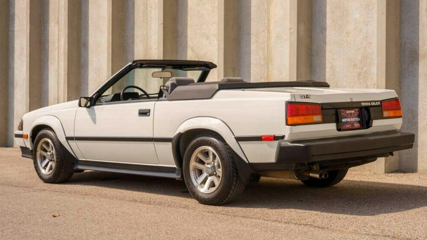 Редкая версия Toyota Celica с мизерным пробегом появилась в продаже