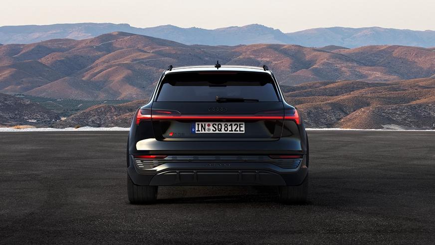 У Audi появился электрический Q8: это обновлённый e-tron