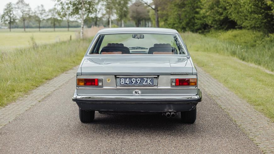 С молотка уйдёт уникальный двухдверный Mercedes-Benz 300 SEL