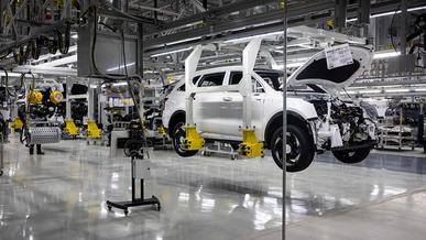Елдегі автозауыттар жарты жылда қанша автомобиль шығарды