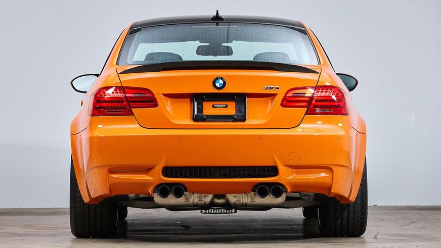 За BMW M3 с V8 готовы заплатить 200 000 долларов на торгах