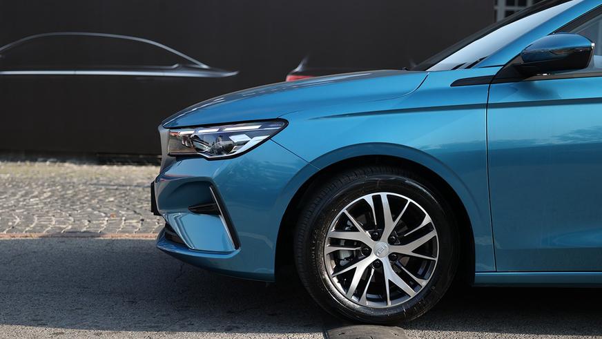 В Казахстане стартовали продажи Geely Emgrand