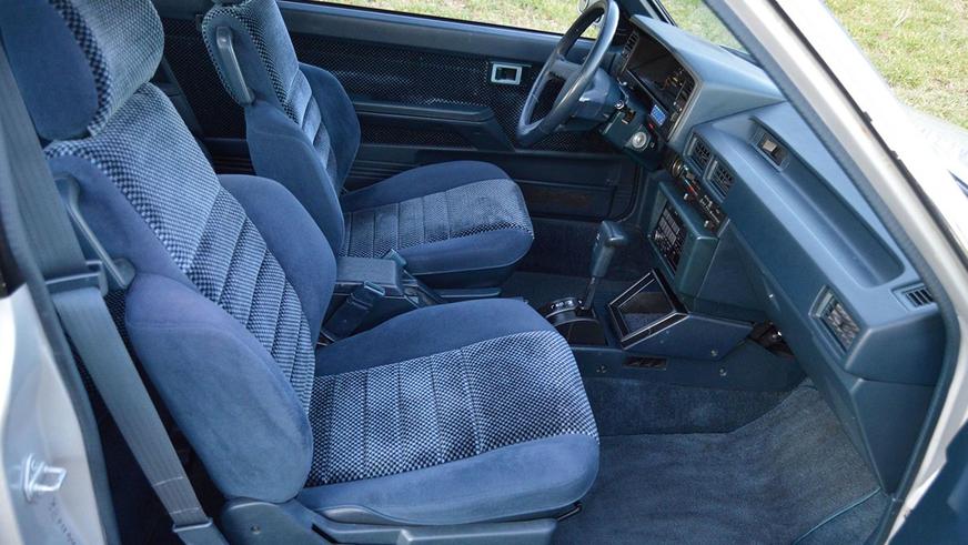 В продаже нашлась Toyota Corolla GT-S 1987 года, резвая не по возрасту
