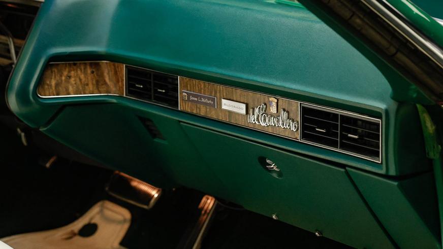 Сadillac Eldorado с рулём-эмблемой выставлен на продажу в США