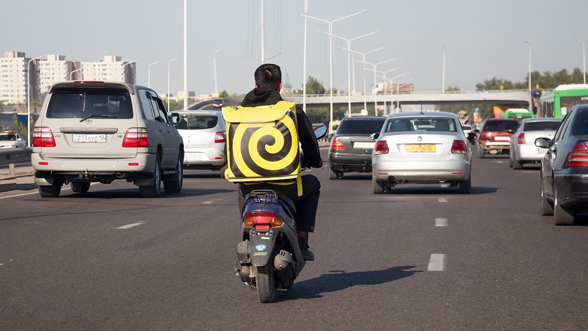Алматыда мопедшілер мен самокатшыларға айыппұл салына бастады