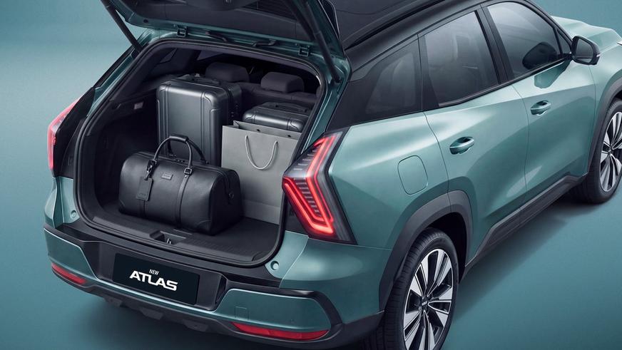 Новый Geely Atlas в Казахстане. Сколько просят за кроссовер