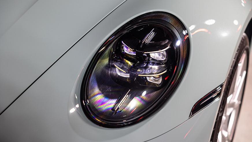 Обновлённый Porsche 911 прибыл в Казахстан