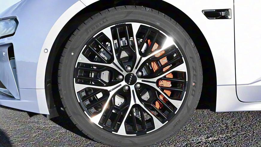 Обновлённый Zeekr 001 почти не подорожал в Китае