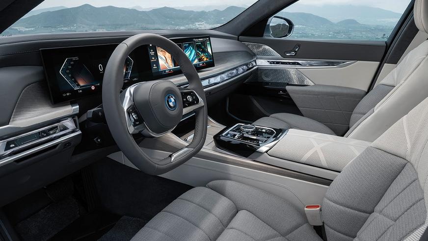 Новая «семёрка» BMW оставила минимум поблажек любителям классики