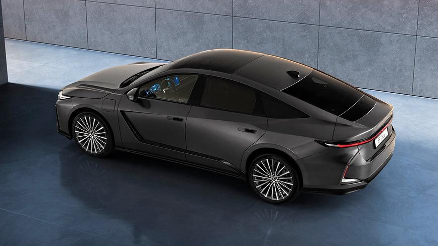 Новый Lexus ES для Европы. Фото и характеристики
